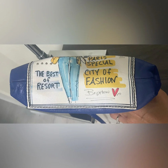 🍂 Brighton paparazzi Patent Leather Crossbody Blue and White - Picture 9 of 9